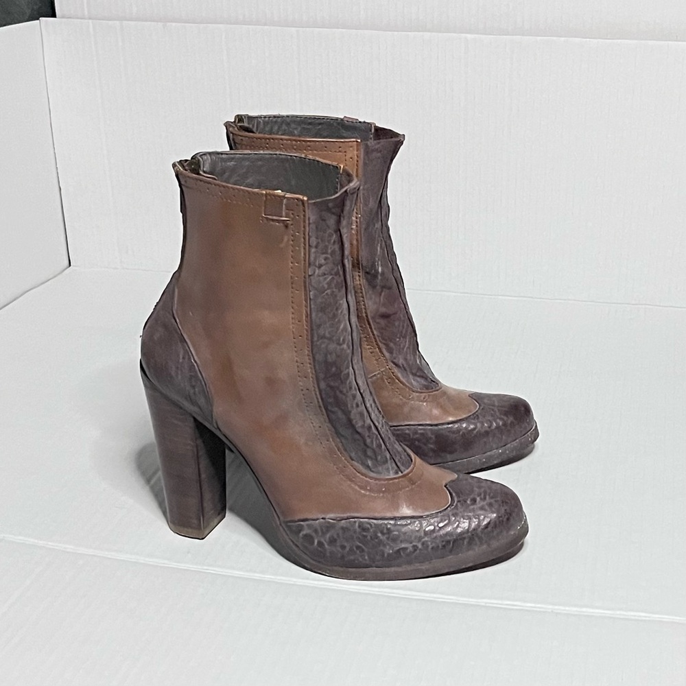 Victorian Style Leather Ankle Boots